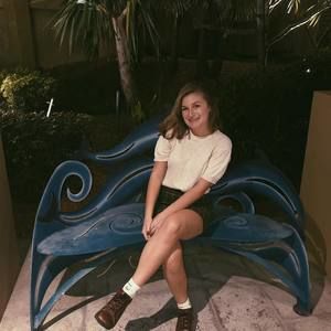 Meet your Posher, Kaitlin